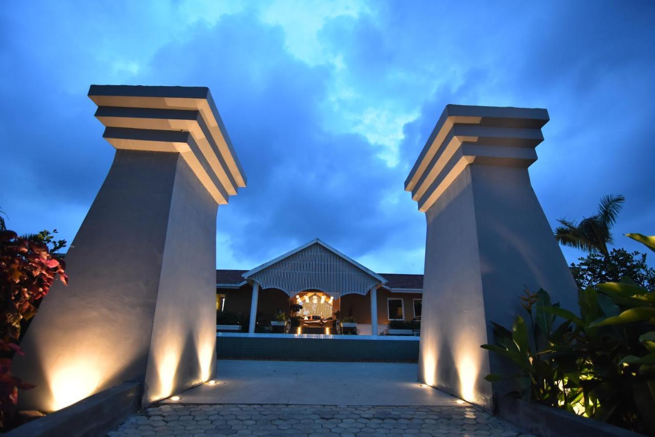 Swosti Chilika Resort Kanaipur Экстерьер фото